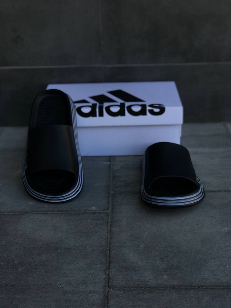Скпер легкі і зручні шльопанці Adidas Slide / Тапочки Адидас / Адідас