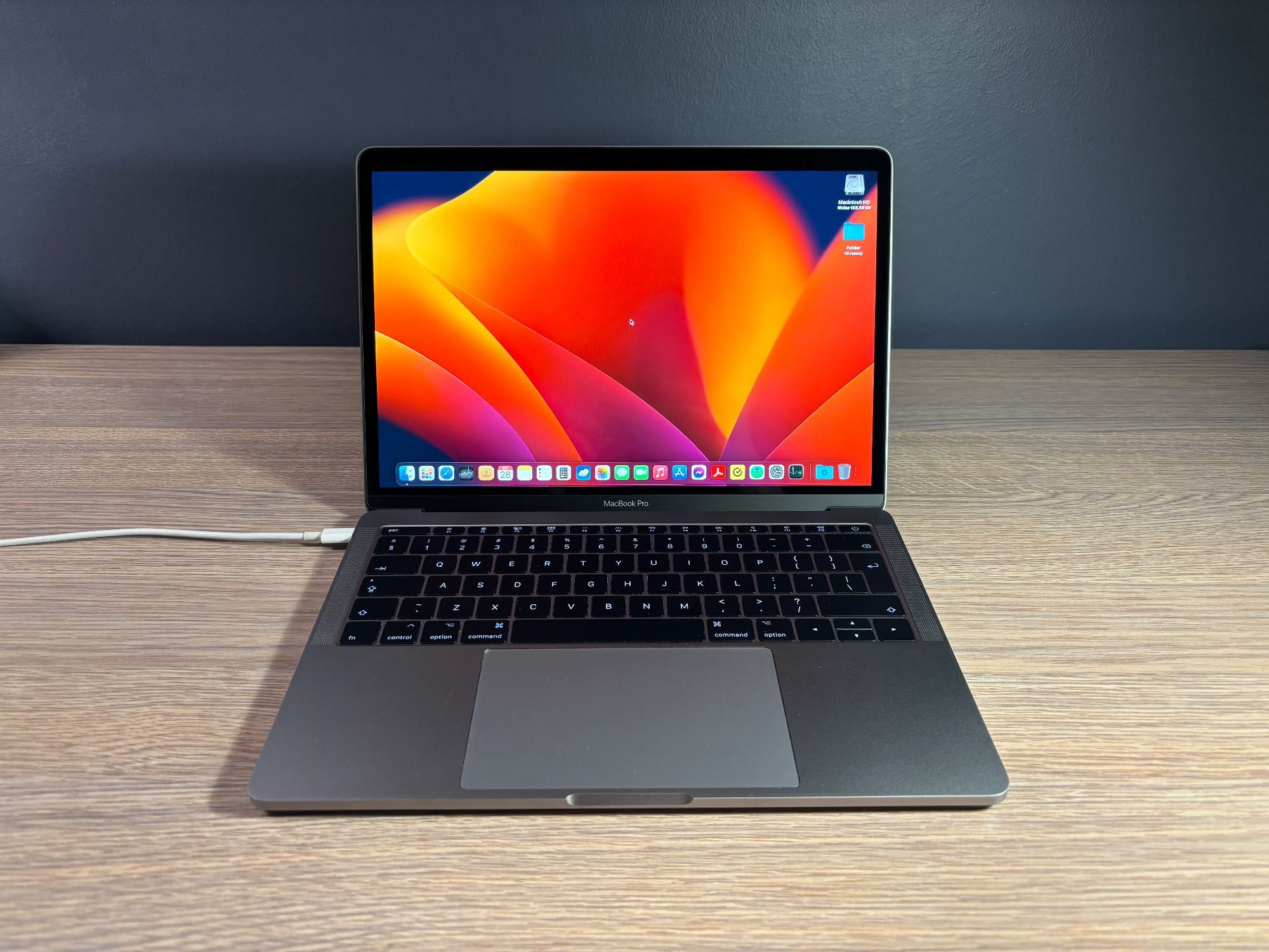 MacBook Pro 13,3 A1708 z 2017 r. 256 GB Space Gray