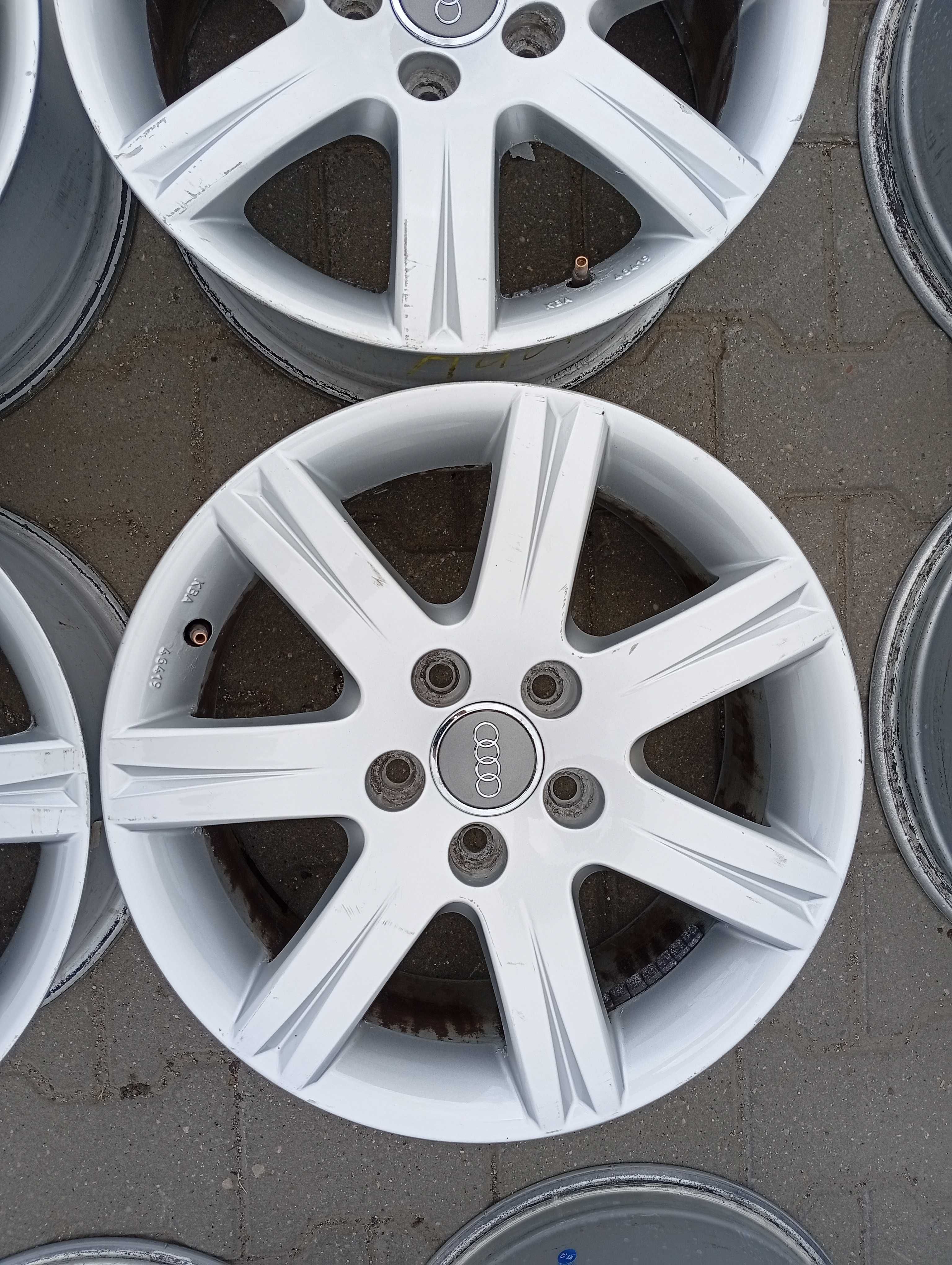 Felgi aluminiowe Audi 5x112 7Jx16 ET42 Nr.158