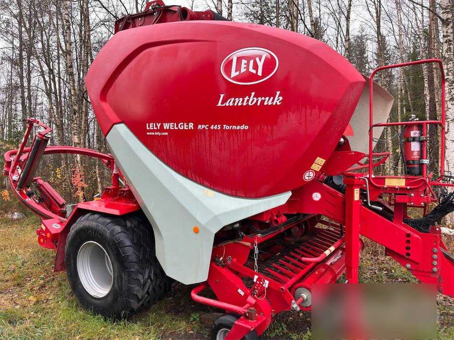 Prasa belującaLely Welger RPC 445 prasoowijarka