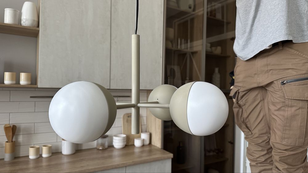 Металевий підвісний світильник люстра, Світло-зелений хакі | H&M Home
