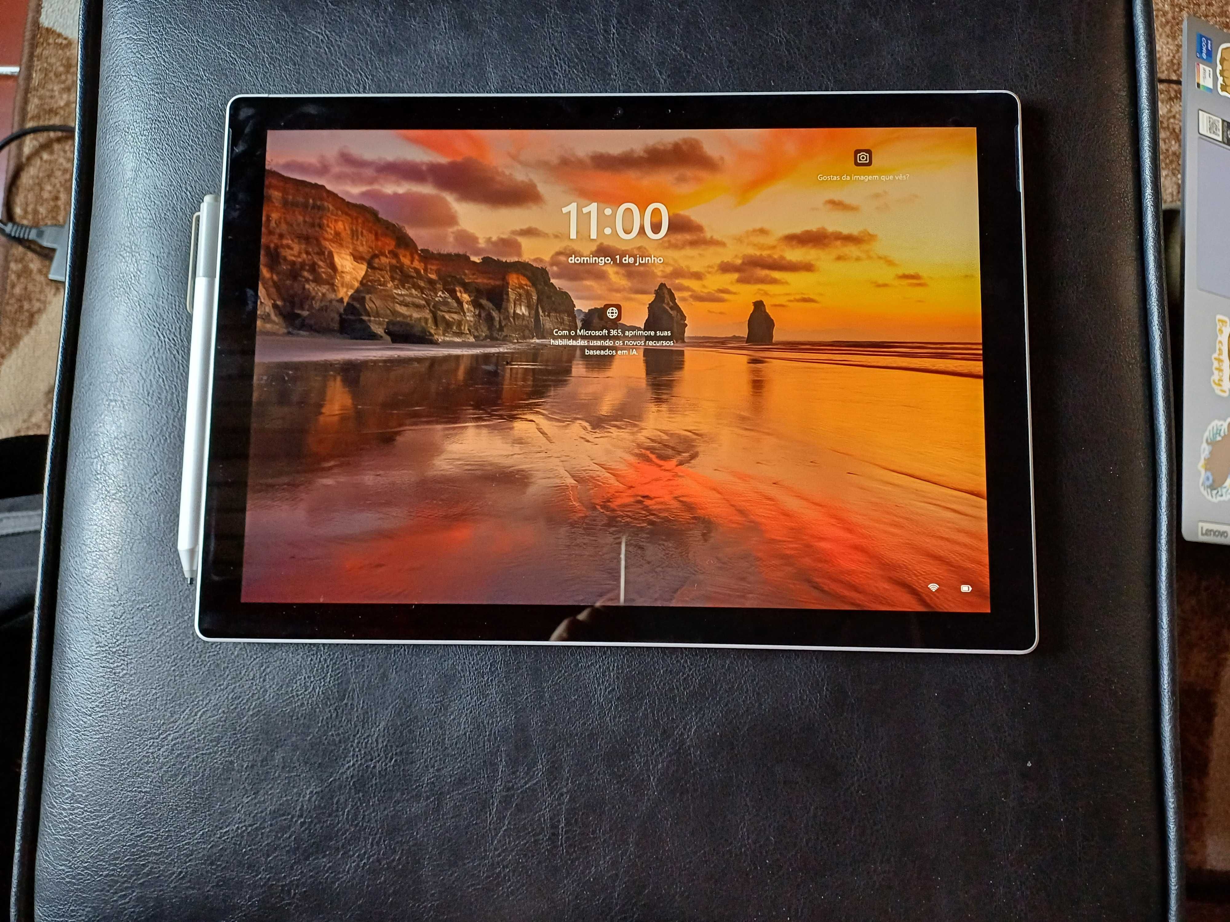 Surface Pro 6 (i7, 8GB RAM) sem teclado em óptimo estado + acessórios