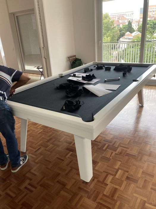 Montagem e reparação de mesas de Snooker