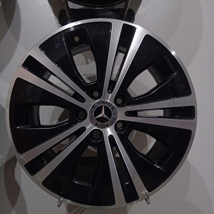 Felgi 17 5x112 Mercedes E-klasa W213 OE (F510588-55)
