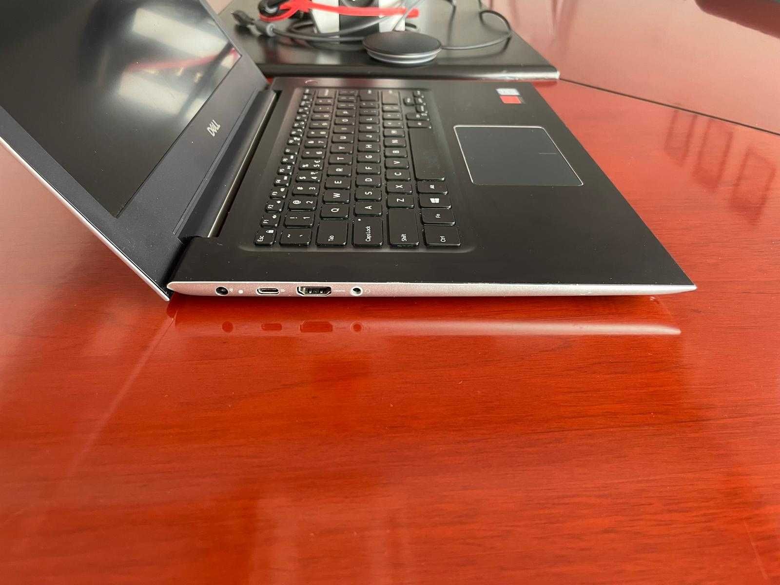 Laptop DELL Vostro 5471 I5-8250U + Radeon