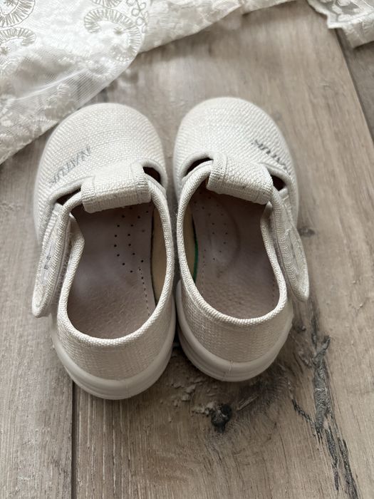 Дитячі тапки в садок