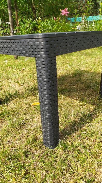 Stolik ogrodowy lub na taras . Techno ratan