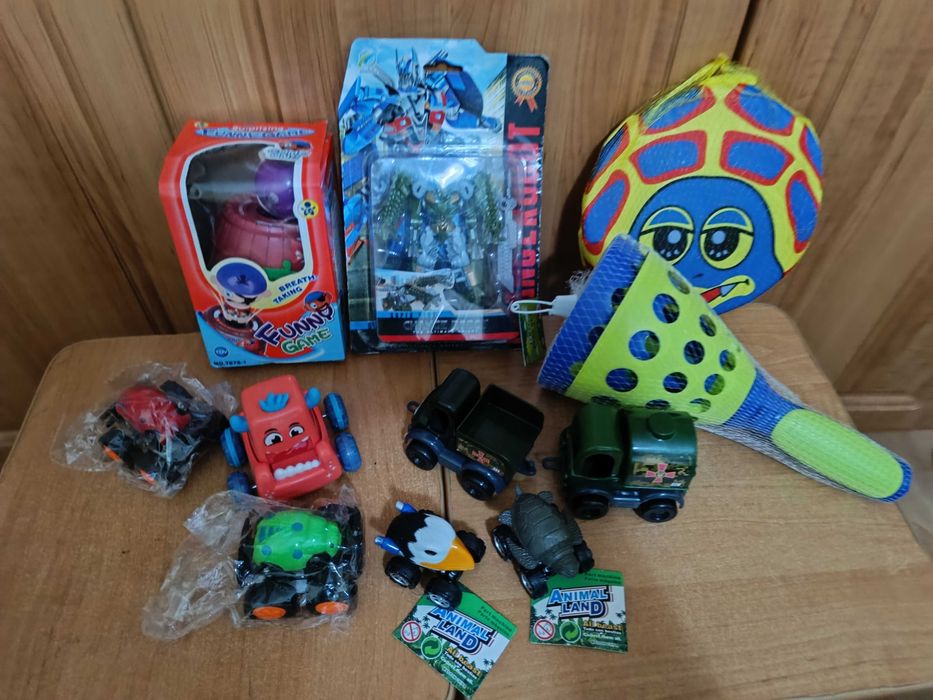 Игры, игрушки для мальчики, одним лотом.