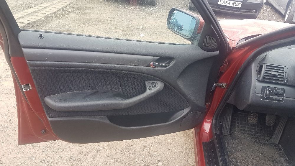 Maska błotnik zderzak lampa drzwi BMW E46 sienarot metallic