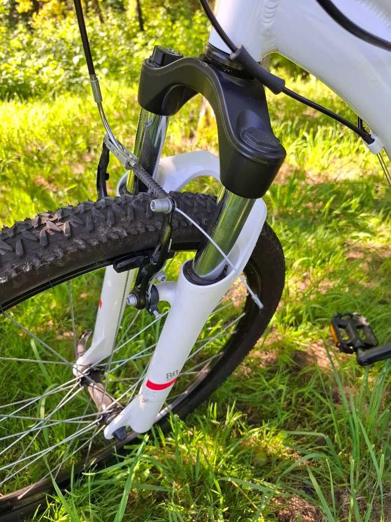 Rower 27,5 CALA Rockrider ST 100 DAMSKI ultrabiały S 155-164 stan IGŁA