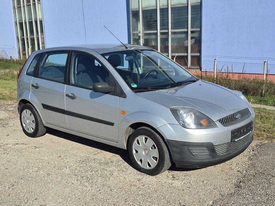 Ford fiesta 1.3 benzyna