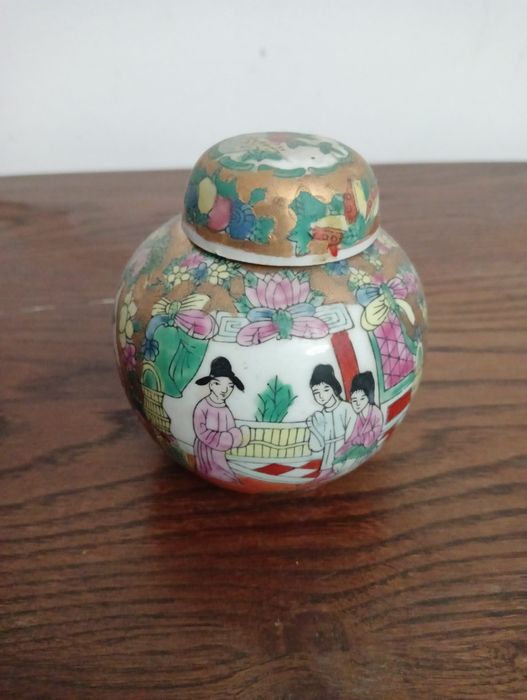 Pote de porcelana