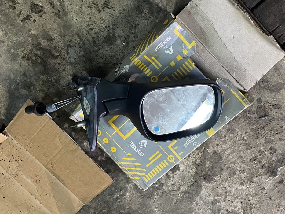 Зеркало Рено Лагуна 2