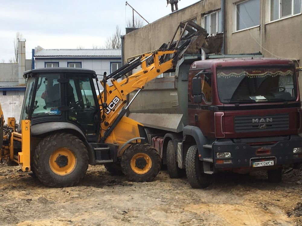 Аренда услуги экскаватора погрузчика JCB . Гидромлот . НДС
