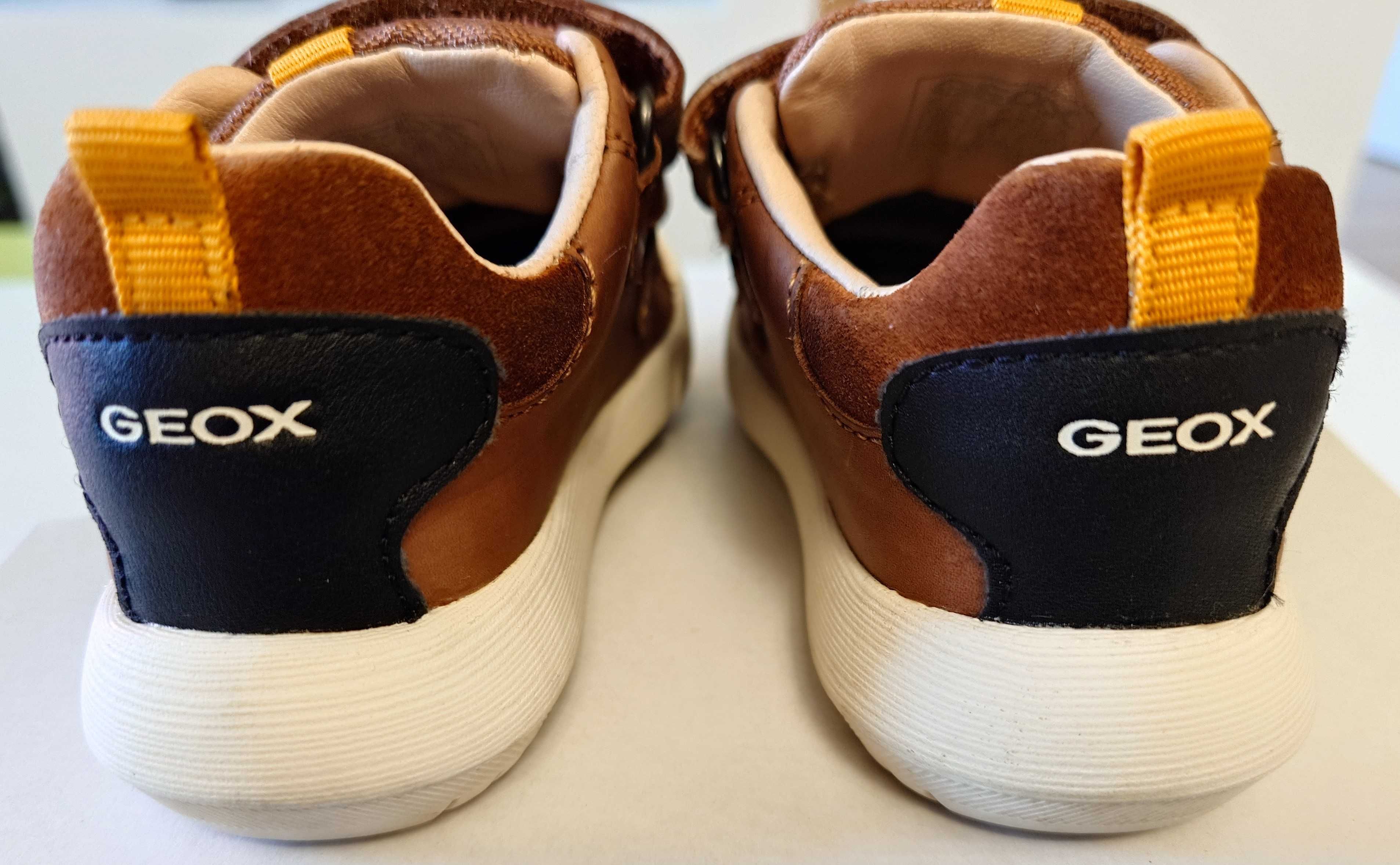 GEOX sneakersy chłopięce EU21, dł. wkładki 14cm