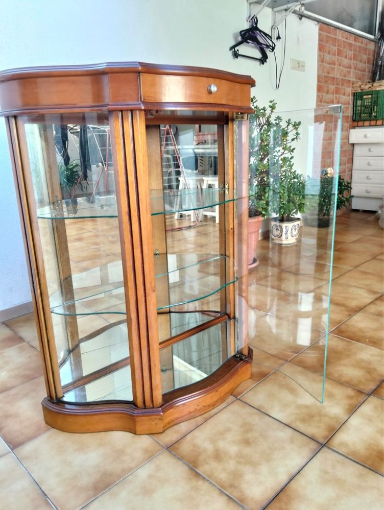Vitrine Expositora em Cerejeira Maciça com Vidro