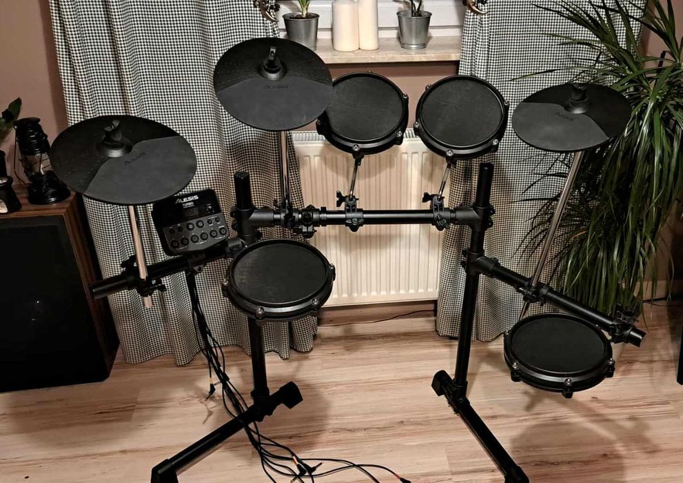 perkusja elektroniczna ALESIS turbo Mesh Kit