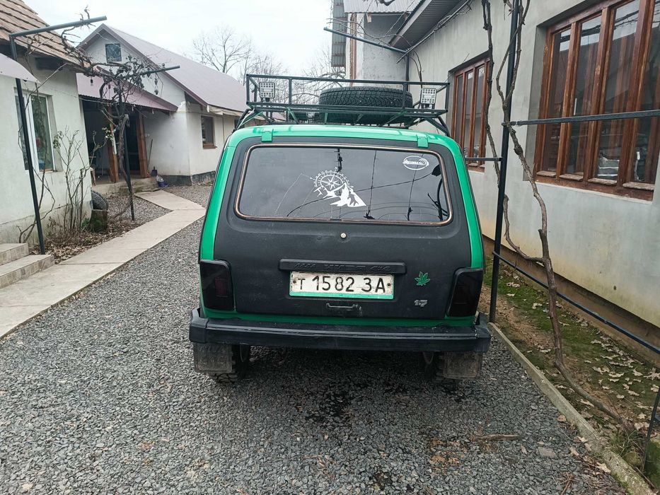 Продам ниву підготовлена для офроуда