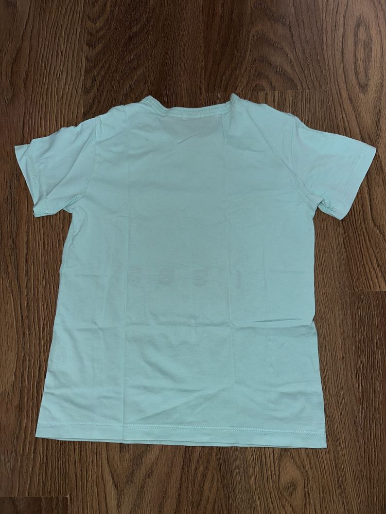 T shirt United Colors of Benetton turkusowa niebieska 130cm 7-8 lat