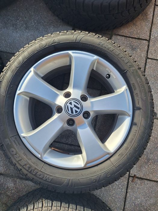Koła zimowe VW Passat B6 Golf Caddy touran 5x112  205 55 r16 24r.