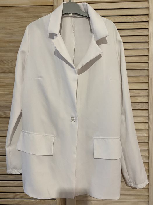 Костюм шорты и пиджак