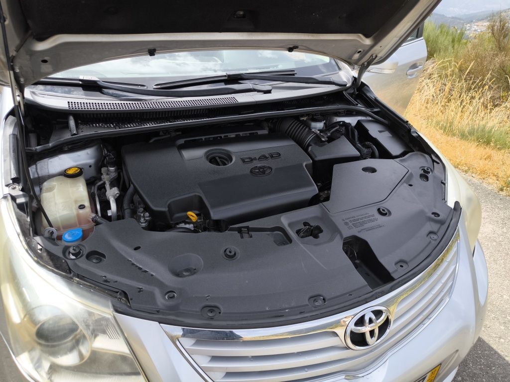 Toyota Avensis SD 2.0 D-4D Exclusive +Navi