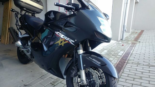 Honda CBR 1100 XX