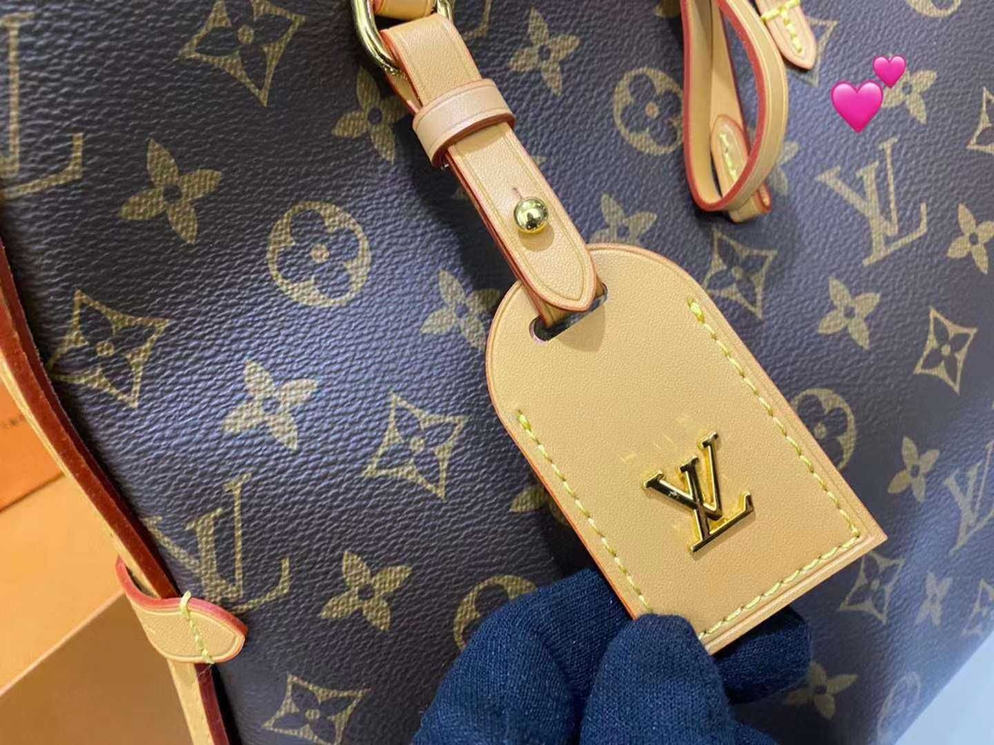 Torebka damska elegancka Louis Vuitton 444-51