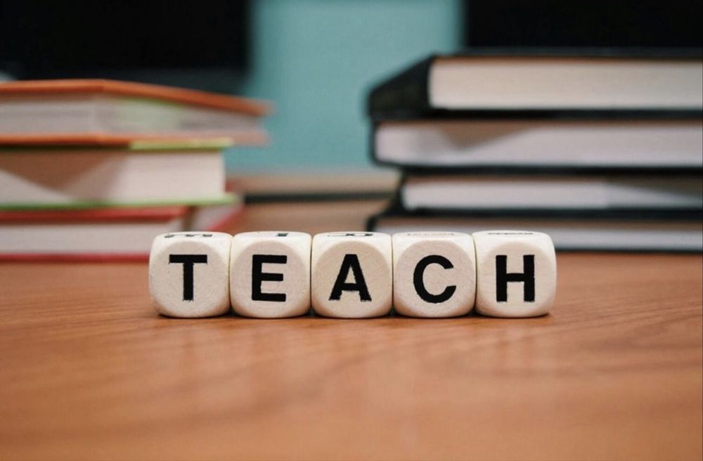 Explicações de Português, Matemática, Inglês e Apoio ao Estudo