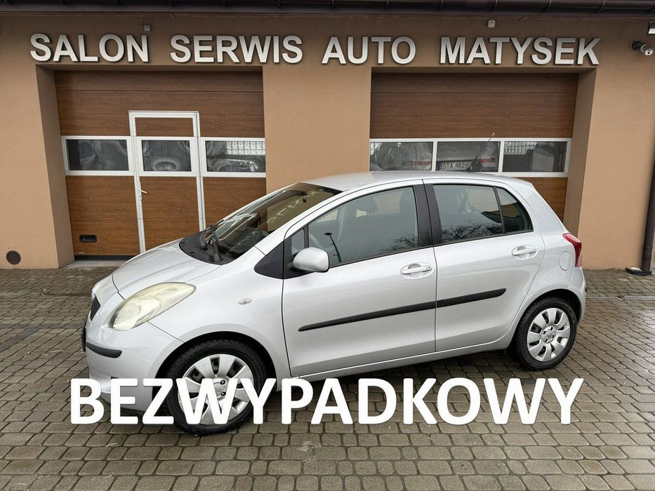 Toyota Yaris 1,3 87KM Klimatyzacka Koła lato+zima