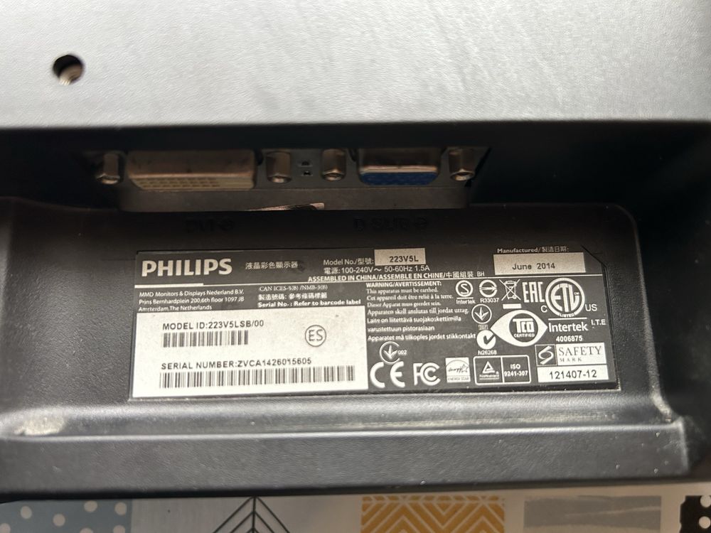 Monitor Philips 223V5L