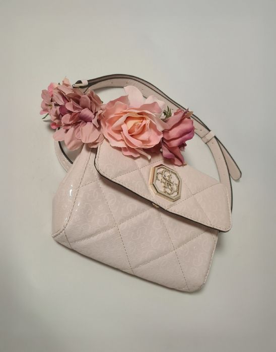 Torebka/nerka Guess pudrowy róż