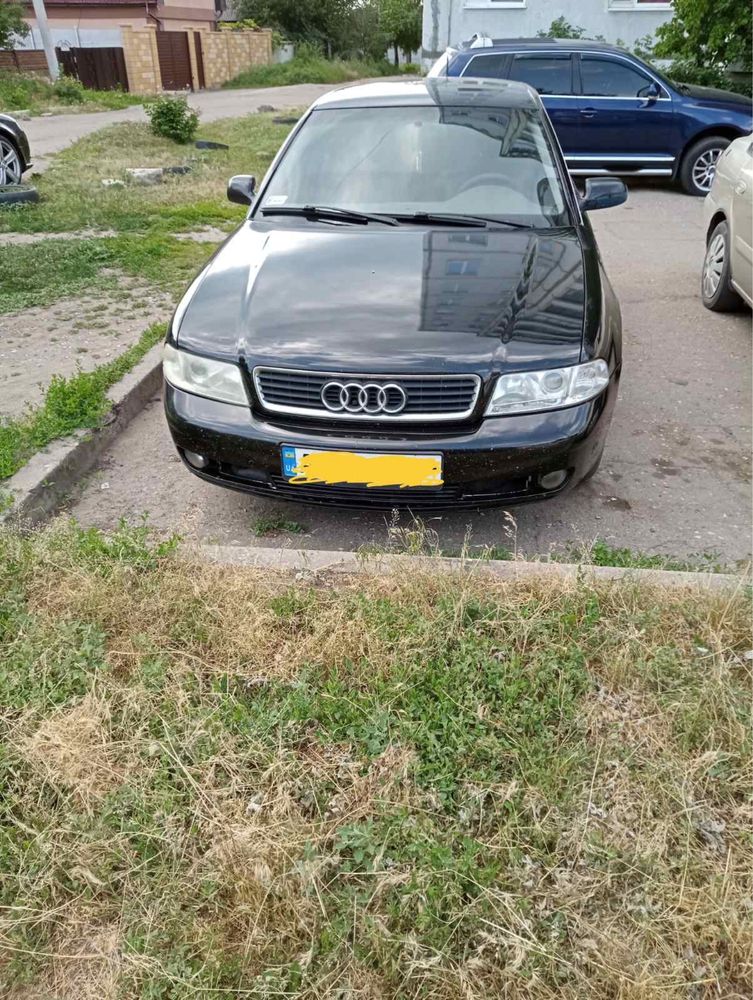Продам Audi a4