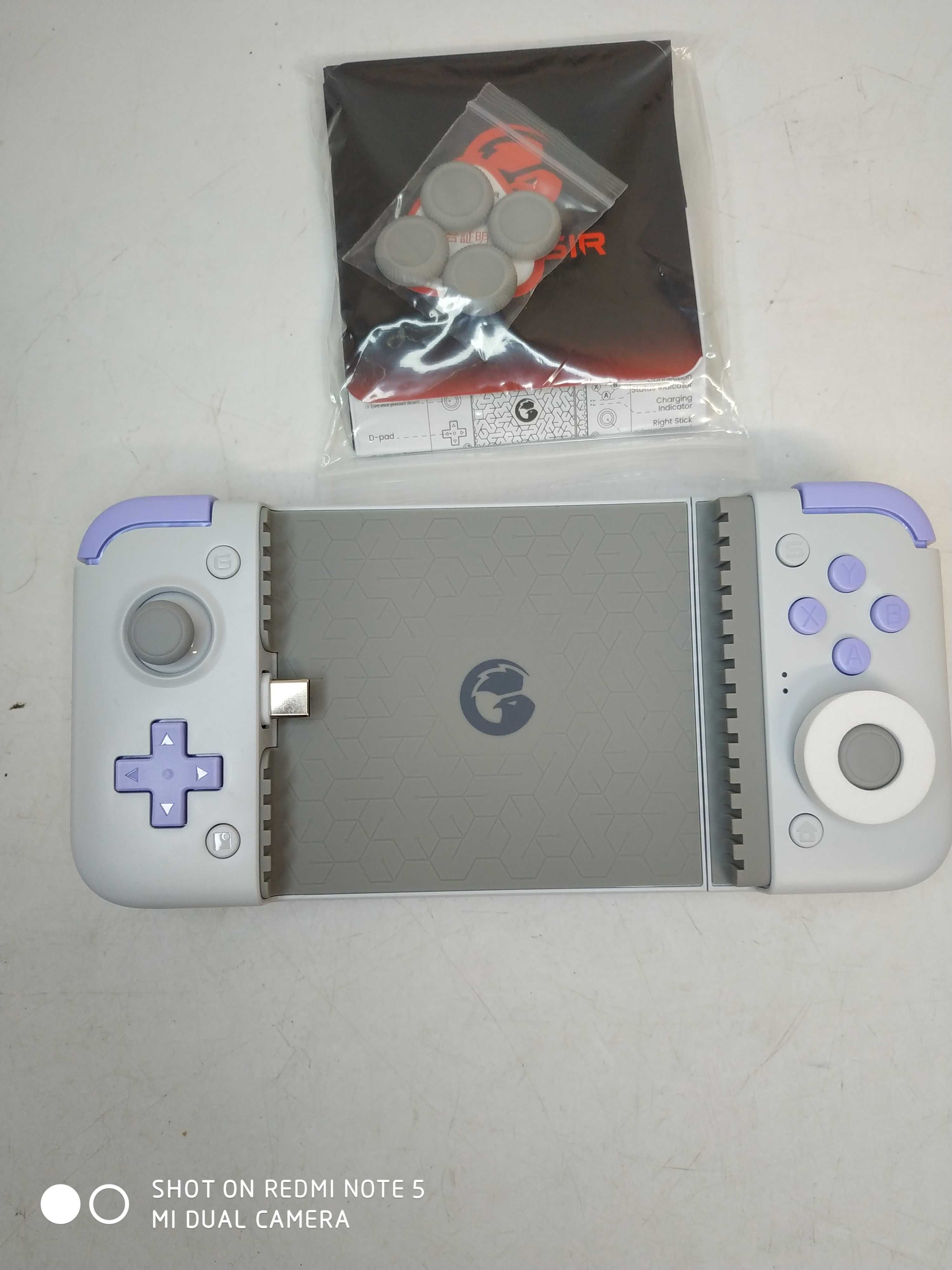 Pad kontroler przenośny  gamingowy, gen 2 GameSir X2s Type-C
