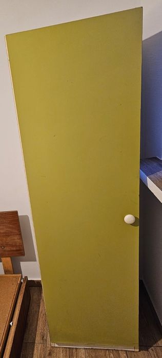 Retro szafa z półkami – zielono-kremowa, vintage lata 70.