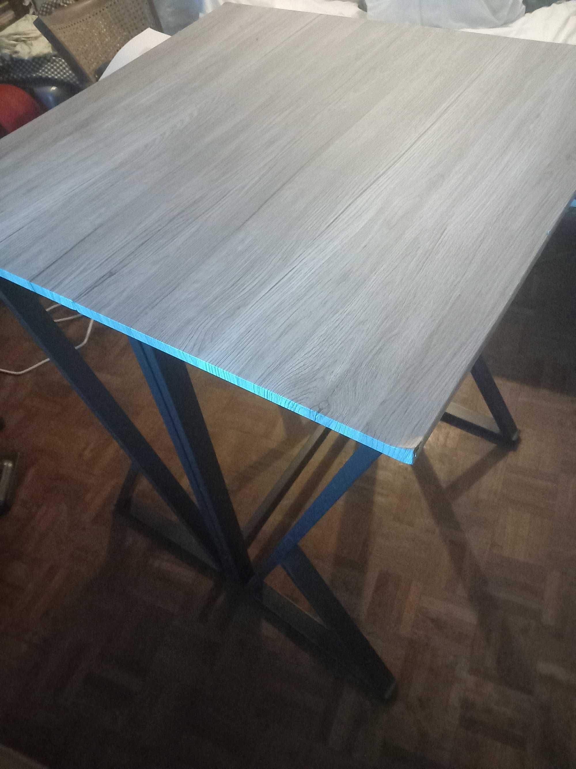Mesa desdobrável