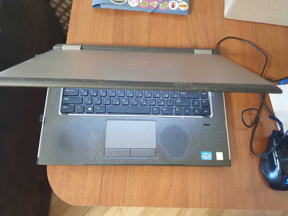 Ноутбук Dell Vostro 3560 15.6   , i7 ! , SSD !, Дискретна відеокарта