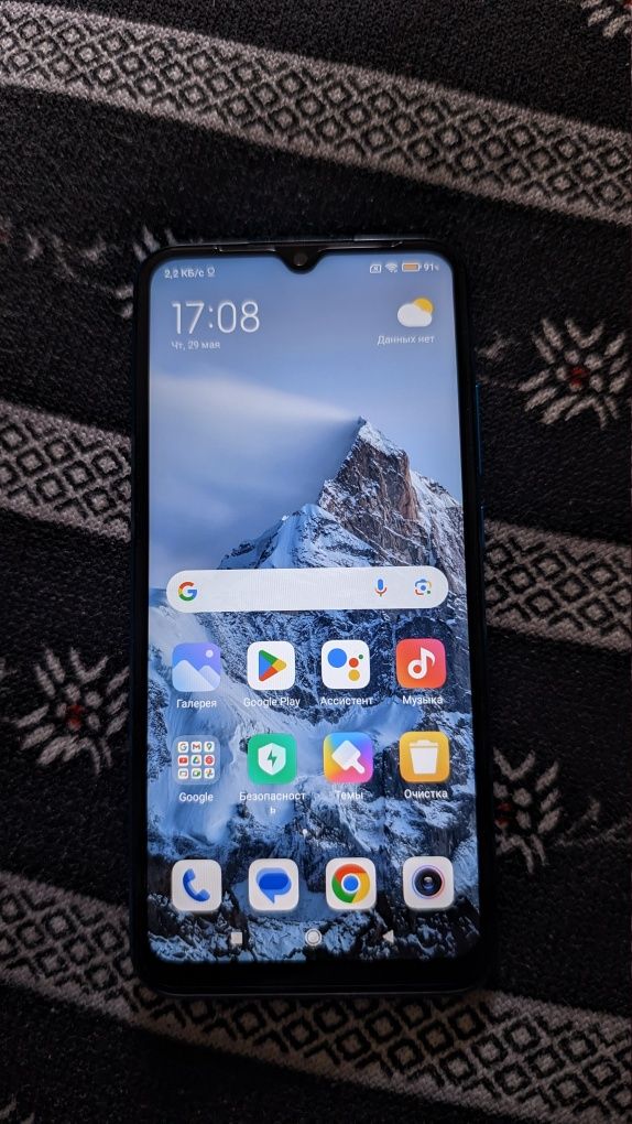 Продам Redmi 9A в отличном состоянии, есть защитное стекло