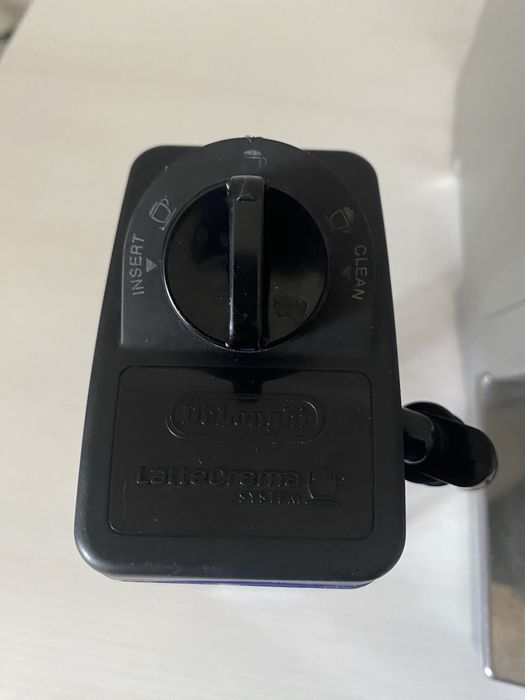 Кавомашина DeLonghi Cappuccino Intensa ECAM 24.467/23.466/23.450 Нова