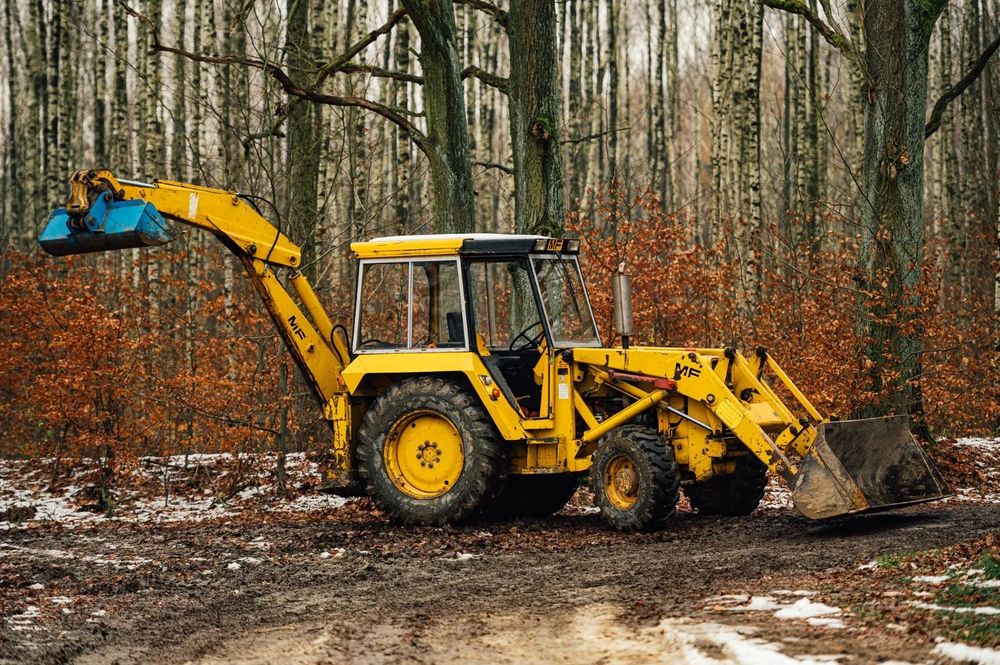 Massey Ferguson 50 BA  Massey Ferguson BA 4x4 koparko-ładowarka stan idealny