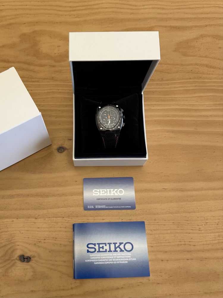 Seiko Sportura Kinetic Chronograph