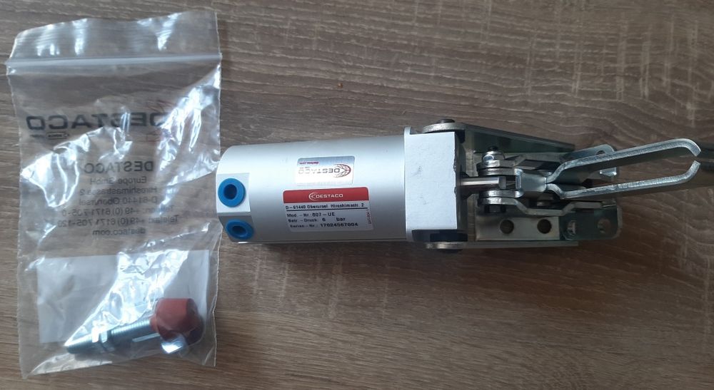 DESTACO Pneumatyczny zacisk dociskowy 807-UE 2 sztuki NOWE! Okazja!