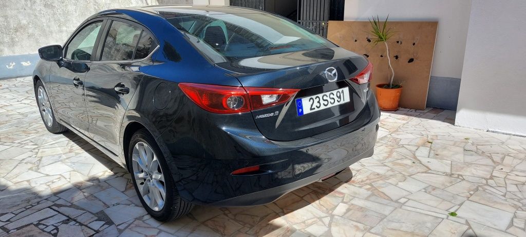 Mazda 3 1.5D Skyactive