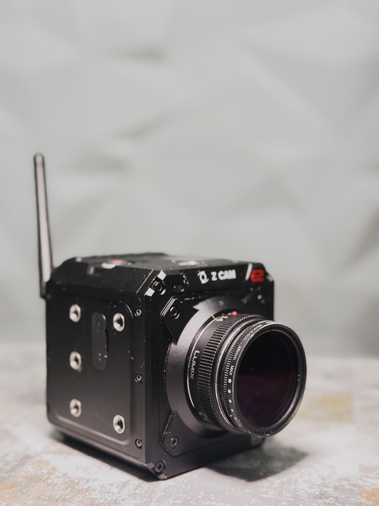 ZCAM M4 + Panasonic 14mm