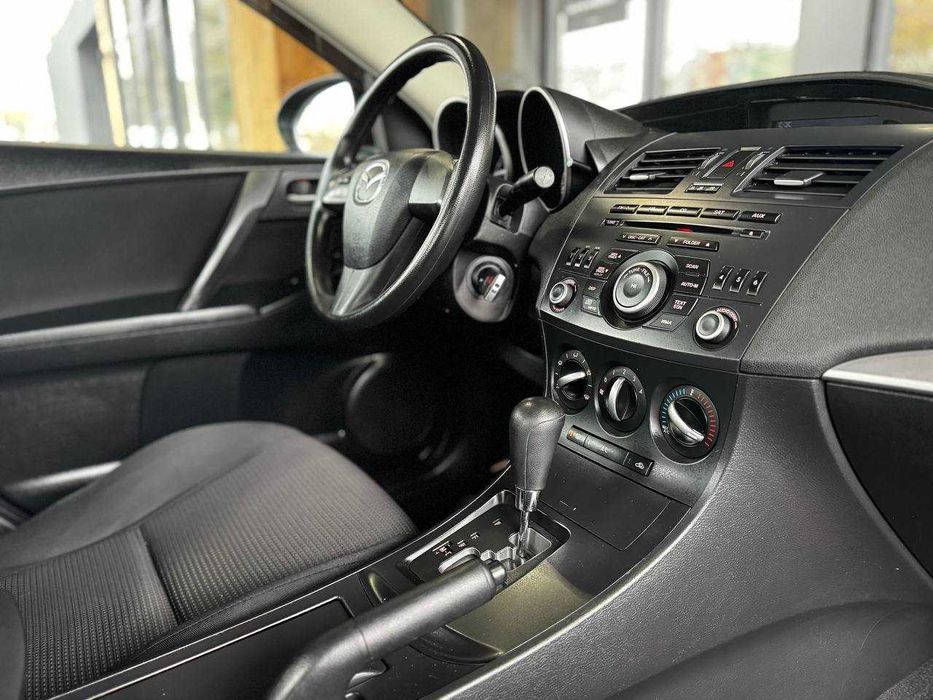 Продам  Mazda 3 2011. Можна в розстрочку, під викуп.