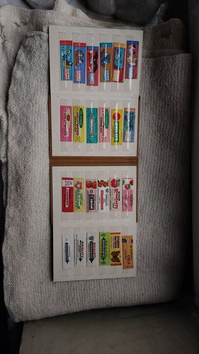 Колекція обгорток жувальної гумки 1980–1990-х р(Donald, Holly та інш.)