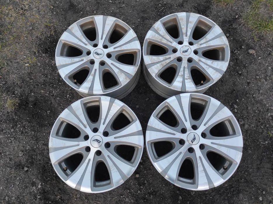 AEZ 17 cali 6x114,3 et30 nissan renault super wzór
