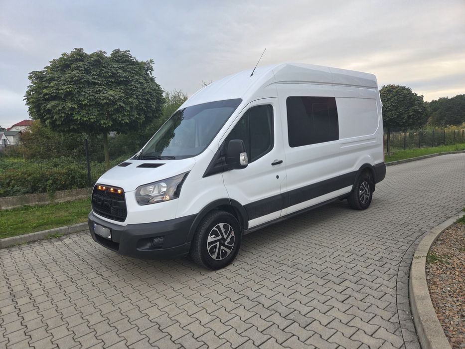 Ford Transit Brygadówka 7-mio osobowy L3H3 Ecoblue