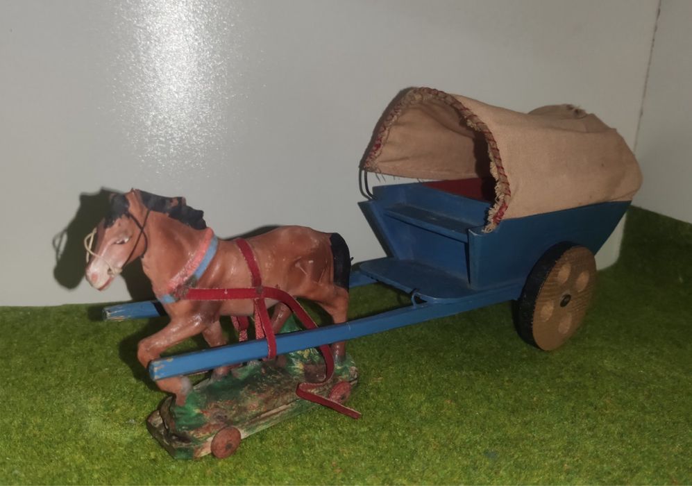 Повозка з коником