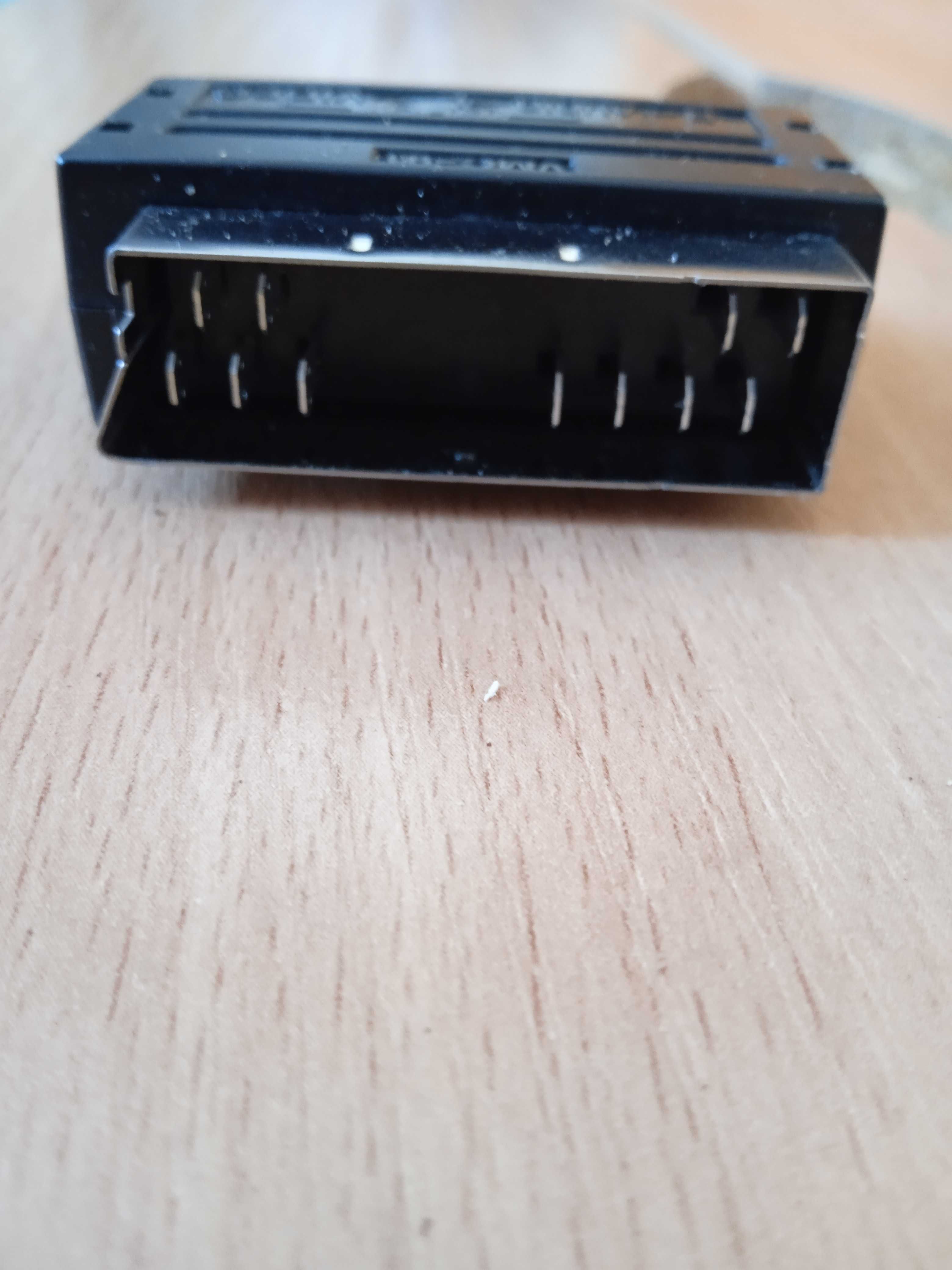 Przejściówka adapter RCA CINCH - Euro Scart